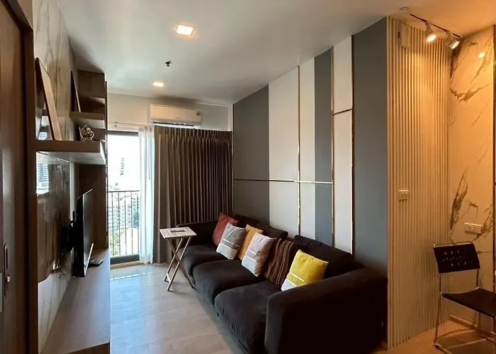 Apartment Skylink Thonglor Luxury With Pool Bts Access Bangkok