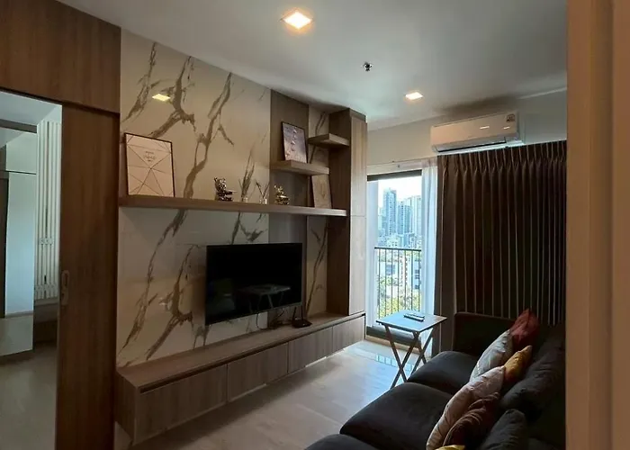 Skylink Thonglor Luxury With Pool Bts Access *