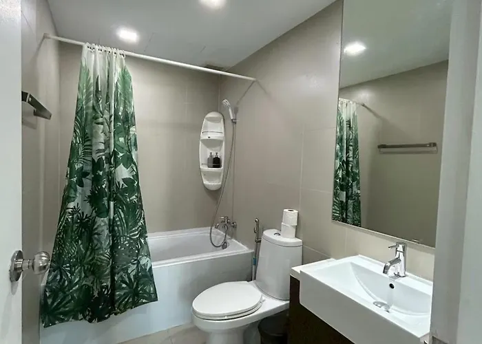 Skylink Thonglor Luxury With Pool Bts Access Apartment Bangkok